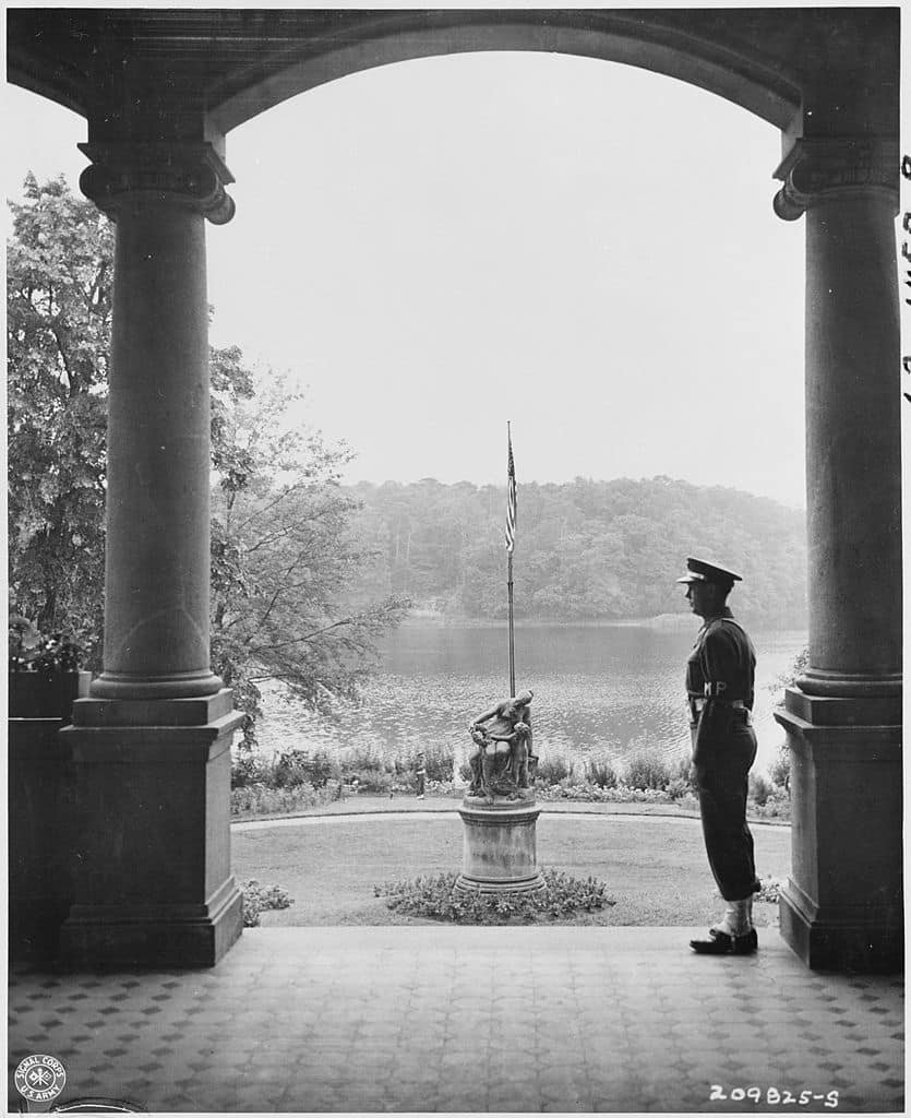 A view of the garden of the 'Little White House'