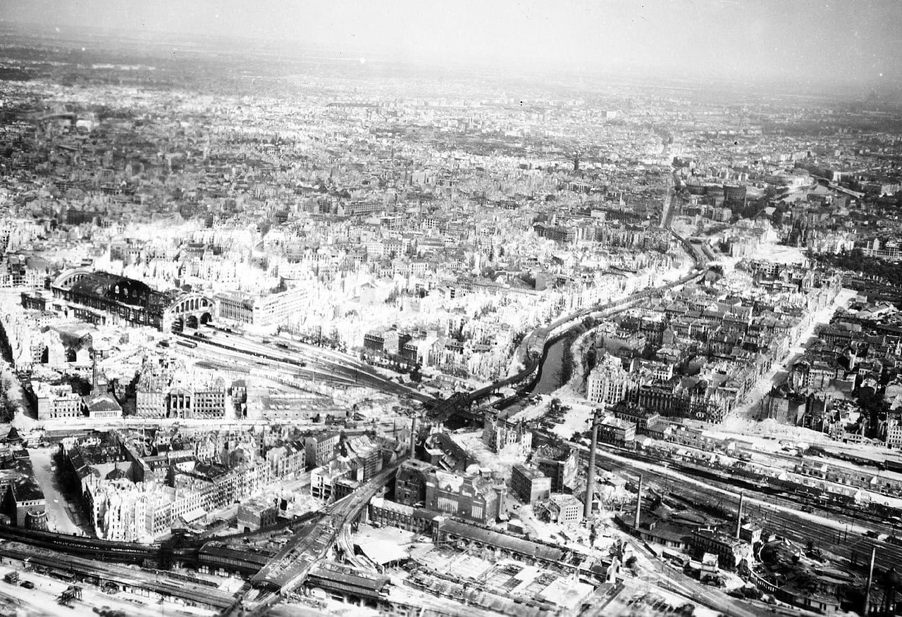 An aerial view of Anhalter Bahnhof and Gleisdreieck station in 1945