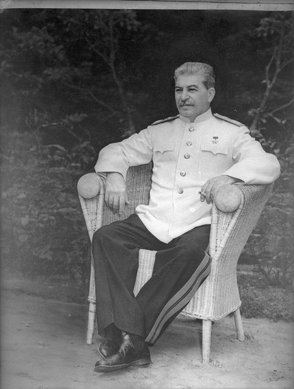 Фото "Иосиф Сталин на Потсдамской конференции", 25 июля 1945, Германия, г. Потсдам - История России в фотографиях