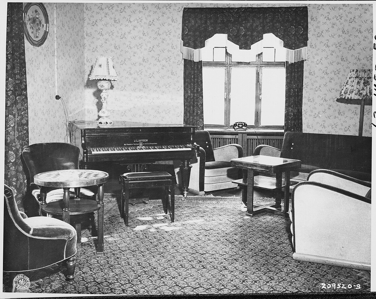 Scope and content: J. L. Duyen piano